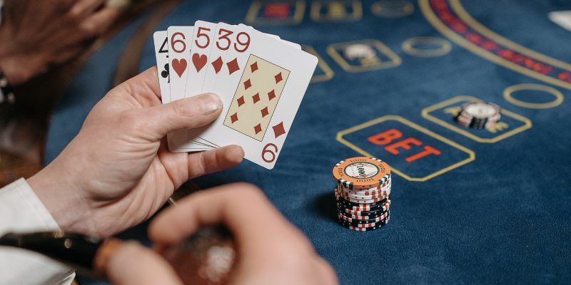 Những lưu ý cần nắm khi tham gia chơi game bài Baccarat tại BET88